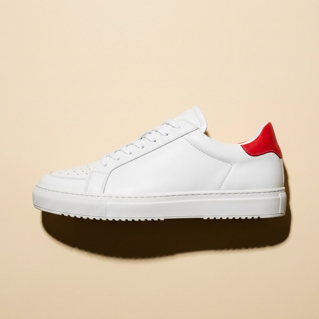 Leather low-top court sneaker, white